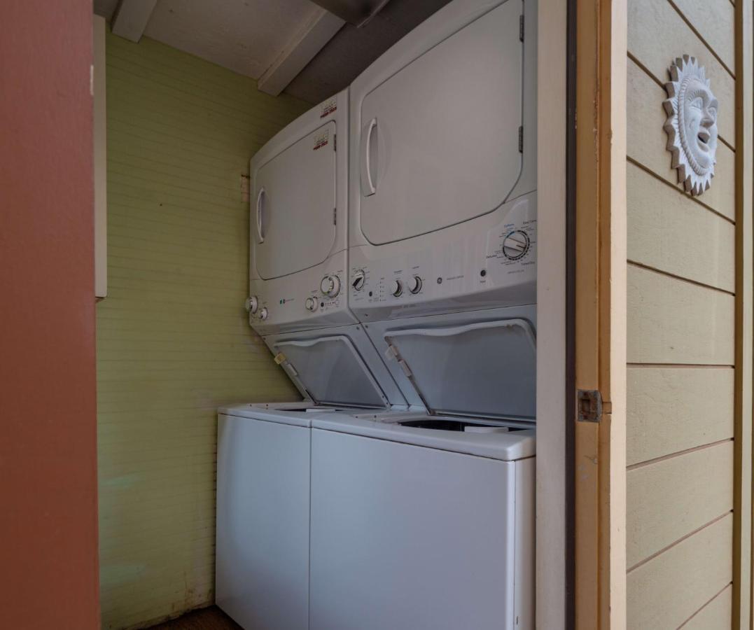 Studio With Mini Kitchen, Pool And Bbq, Pre-Renovation Summer Sale Кіхеї Екстер'єр фото